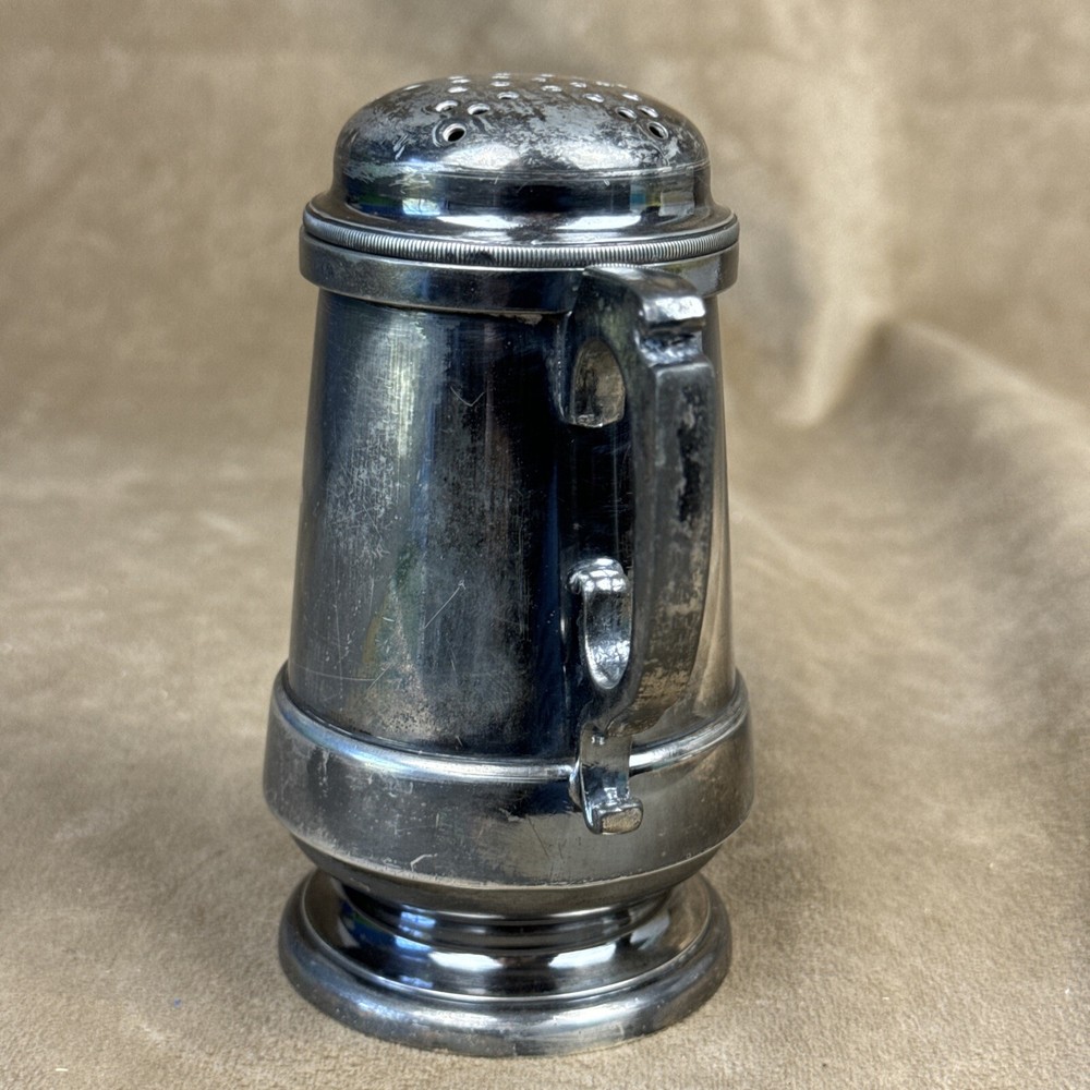 Antique Middletown Plate Co Quadruple Plate Muffineer Sugar Shaker Monogrammed