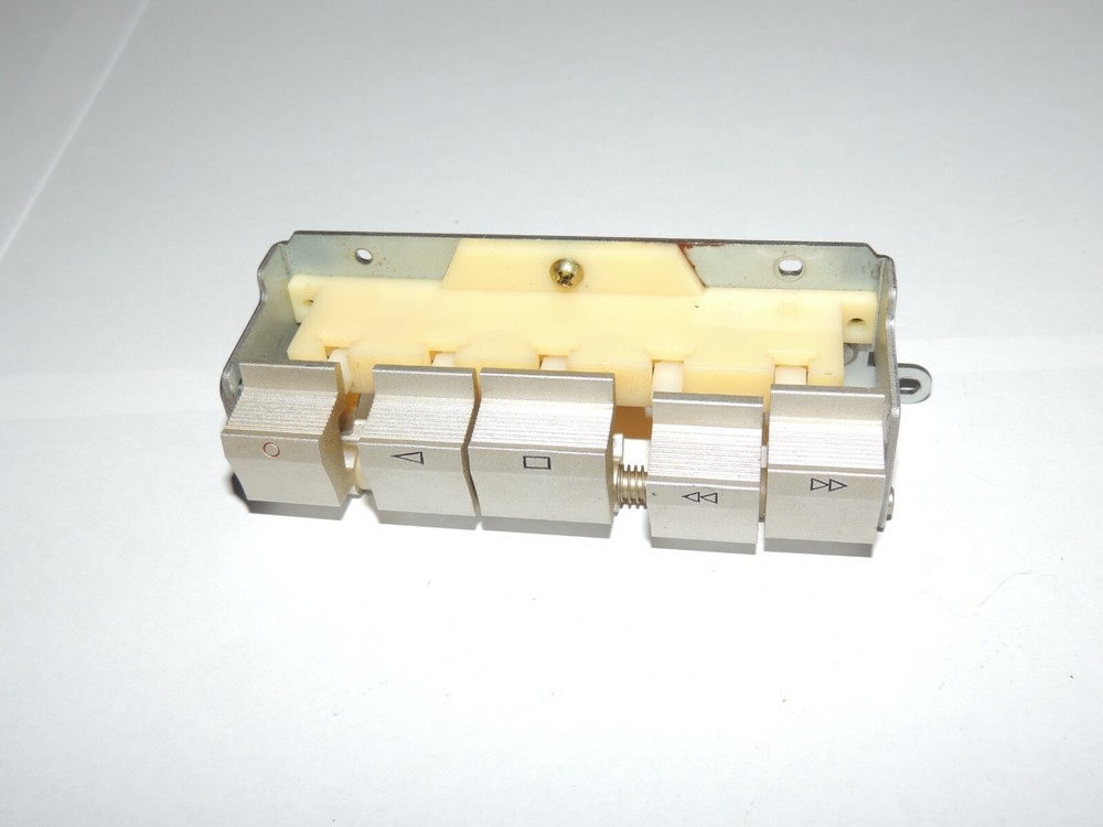Pioneer CT-F1000 Tape Function Button Assembly
