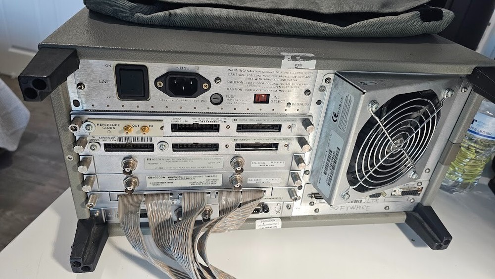 HP 16500B Logic Analysis System