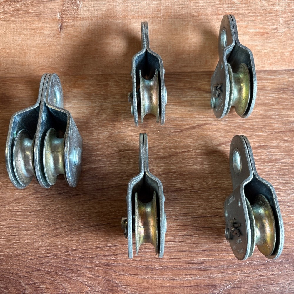 Campbell Hanging Pulleys 4x Single / 1x Double