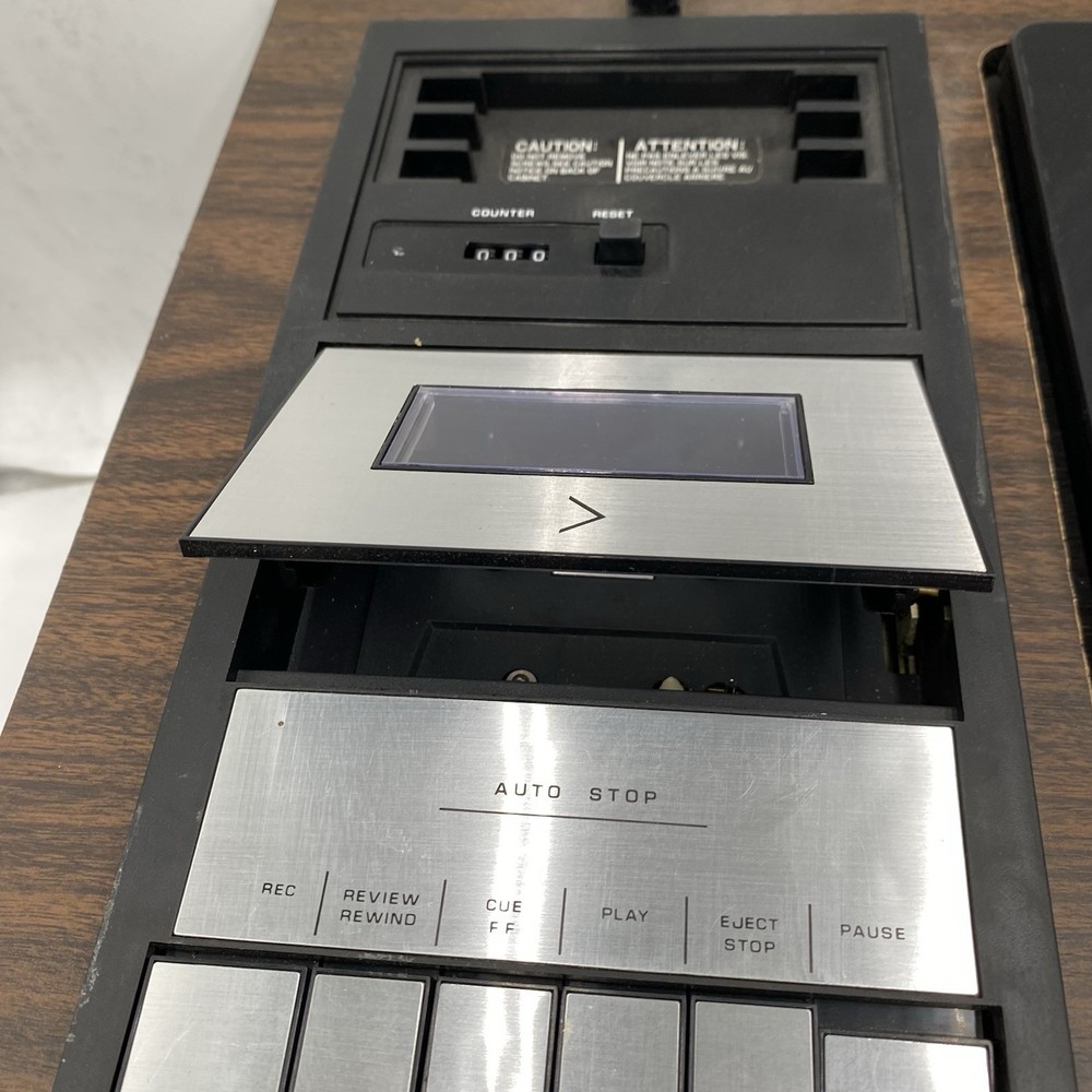 Zenith IS4040 Integrated Stereo System