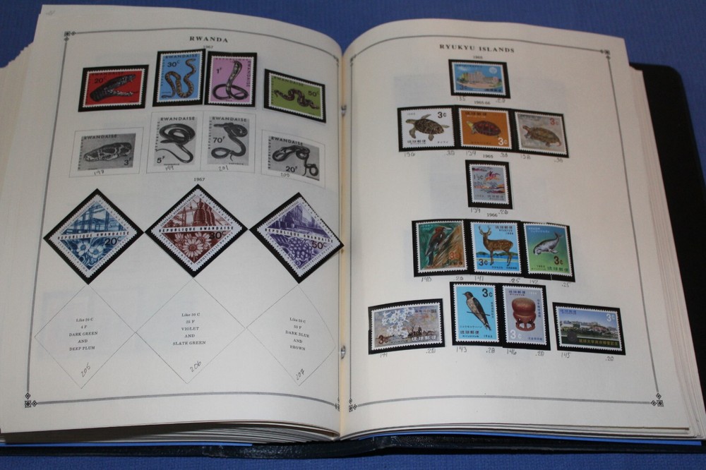 Scott International Blue Stamp Album 1965-1966 Part 6 BlueLakeStamps FIRST-RATE!
