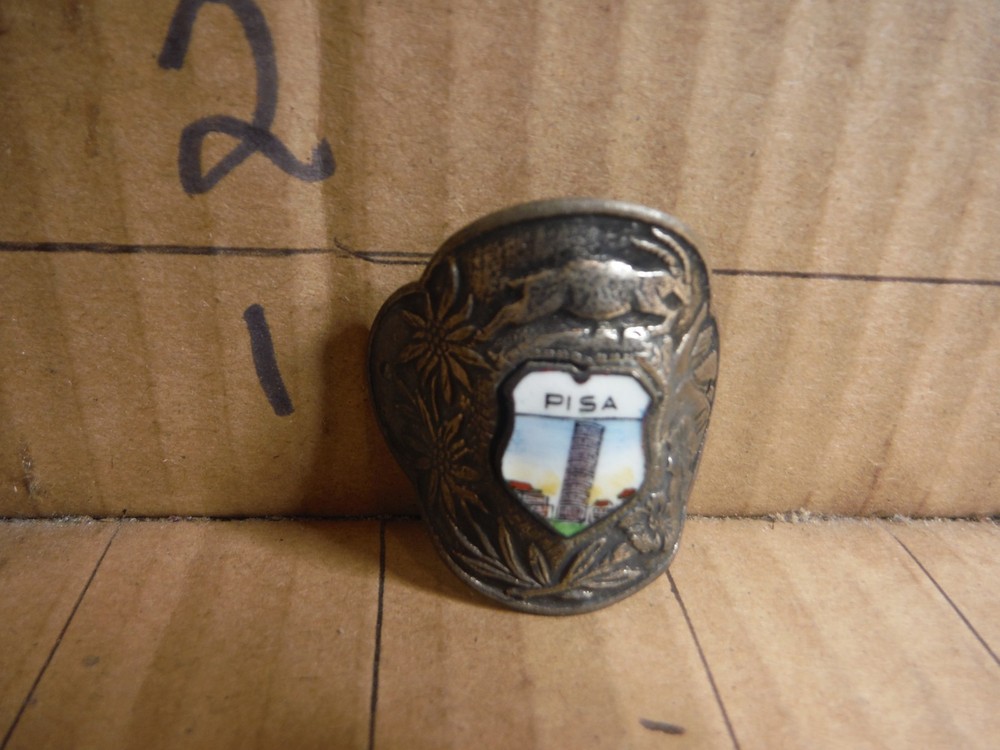 vintage pisa stick badge