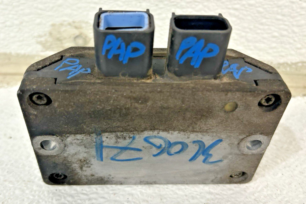 2009-2016 Acadia & Traverse AWD differential lock module computer G1701-00050