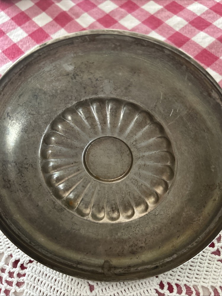 Silver Lid 7 1/2 Inches Across