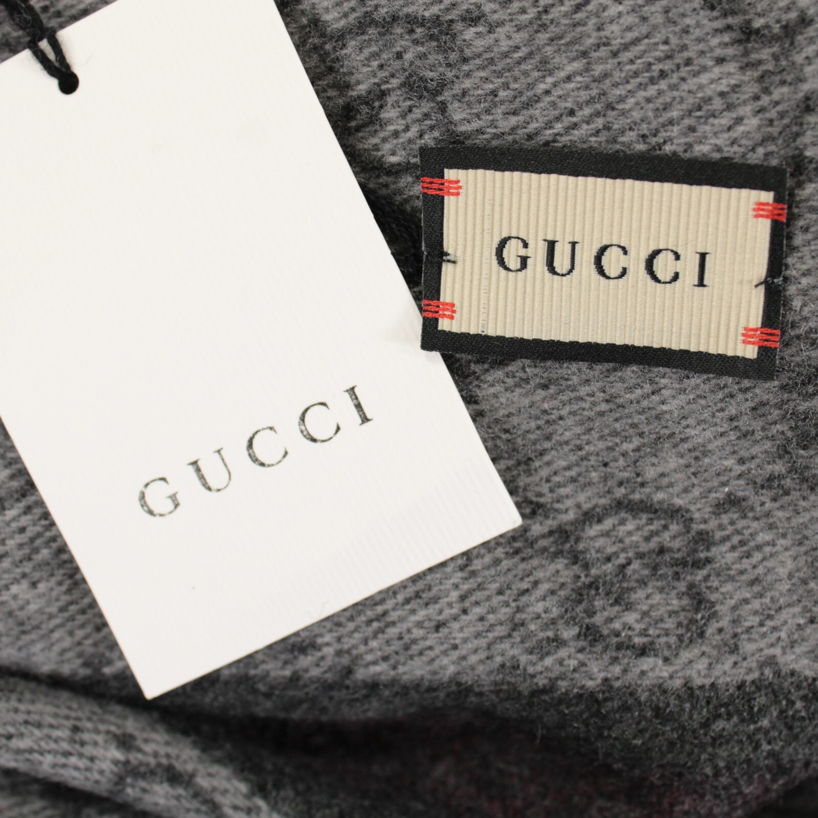 Gucci NWT 100% Cashmere Monogram & Stripe Scarf One Size in Gray / Red / Green