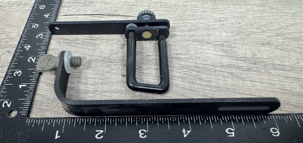 Vintage Browning Archery Sidekick Quiver System Mounting Bracket Set C 193473