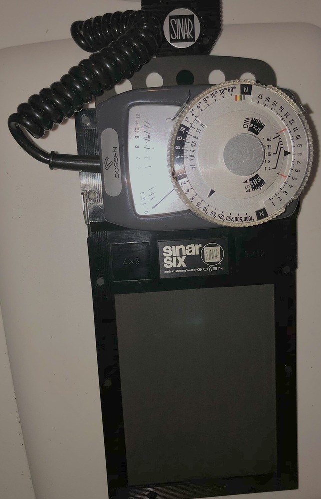 [Untested] Gossen Sinar Six Light Meter Set in Leather Case – Needs Cleaning