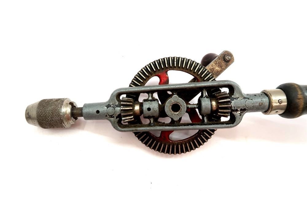 Vintage MILLER FALLS No 5A Hand Drill Egg Beater with Solid Wood Handle