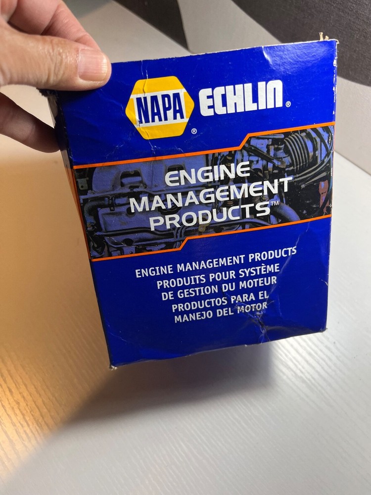 Napa Echlin EP556 Distributor Cap, Black