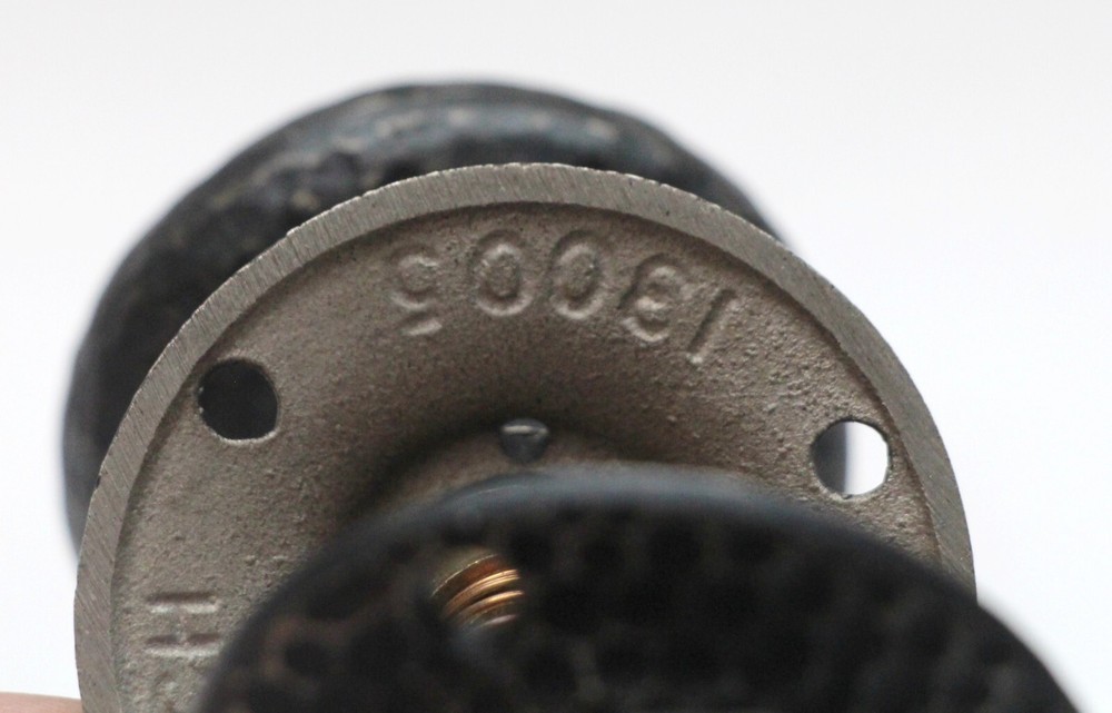 Bronze Hammered Arts & Crafts Knob Set
