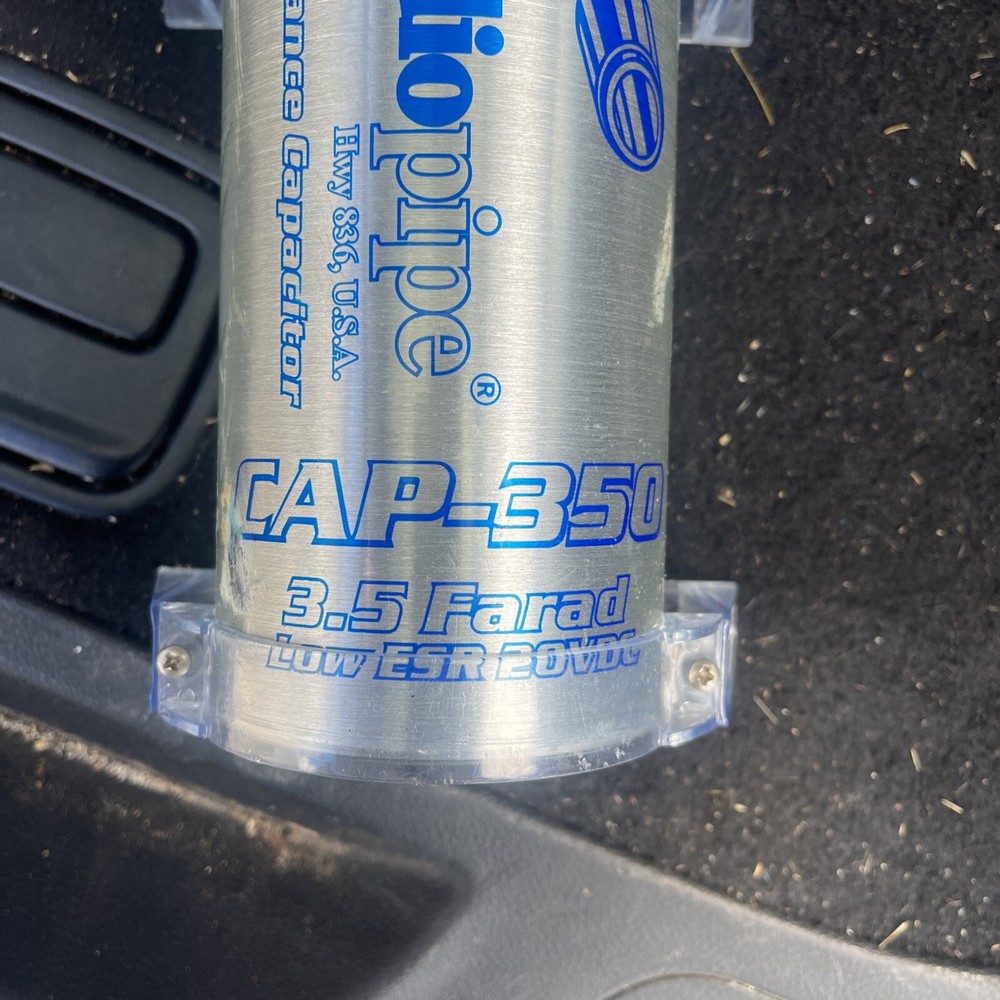 Audiopipe Cap-350 High Performance Capacitor (3.5 Farad)