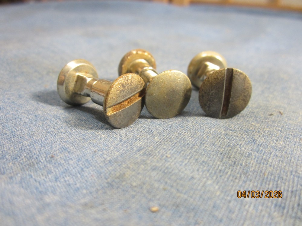Hand Saw Screws (V)