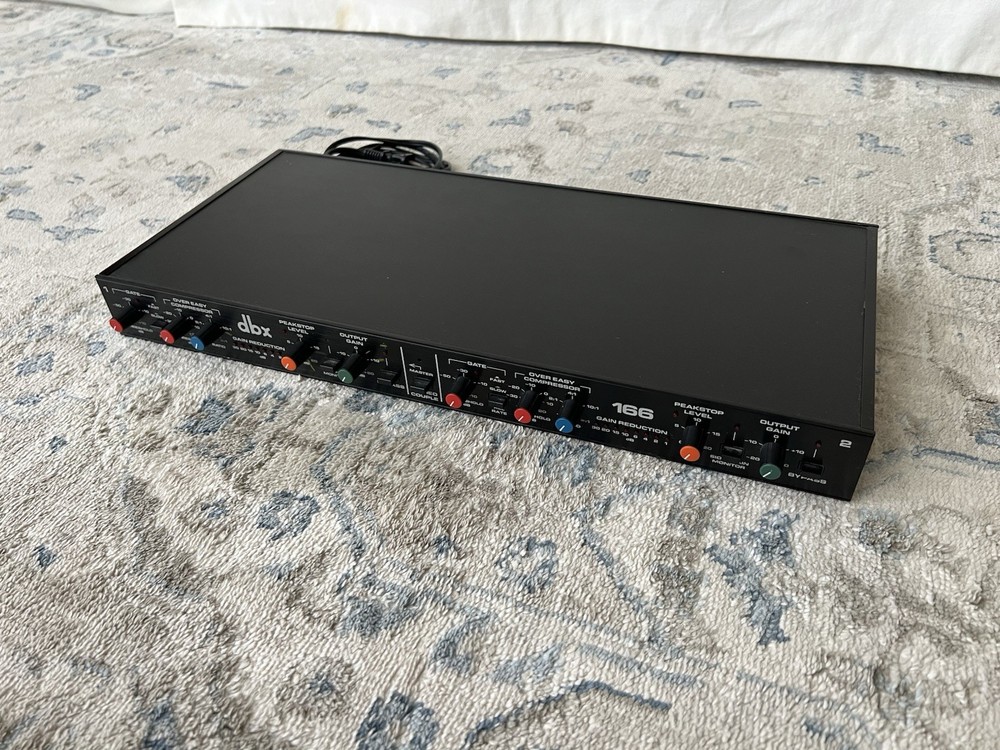 dbx 166 Gain Reduction Professional Dynamics Processor