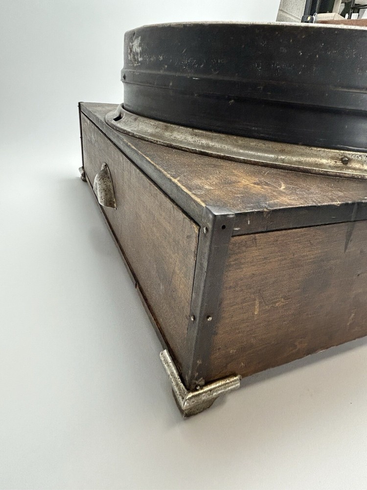 Boye Needle Display Cabinet