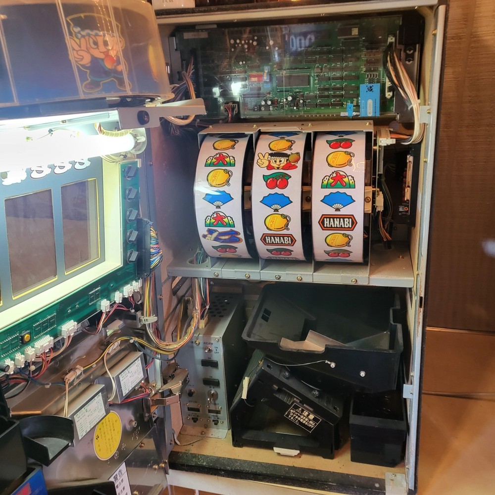 Slot machine - Pachislo