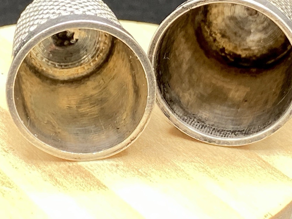 Silver 1924 & 1946 Silver Thimbles 10g