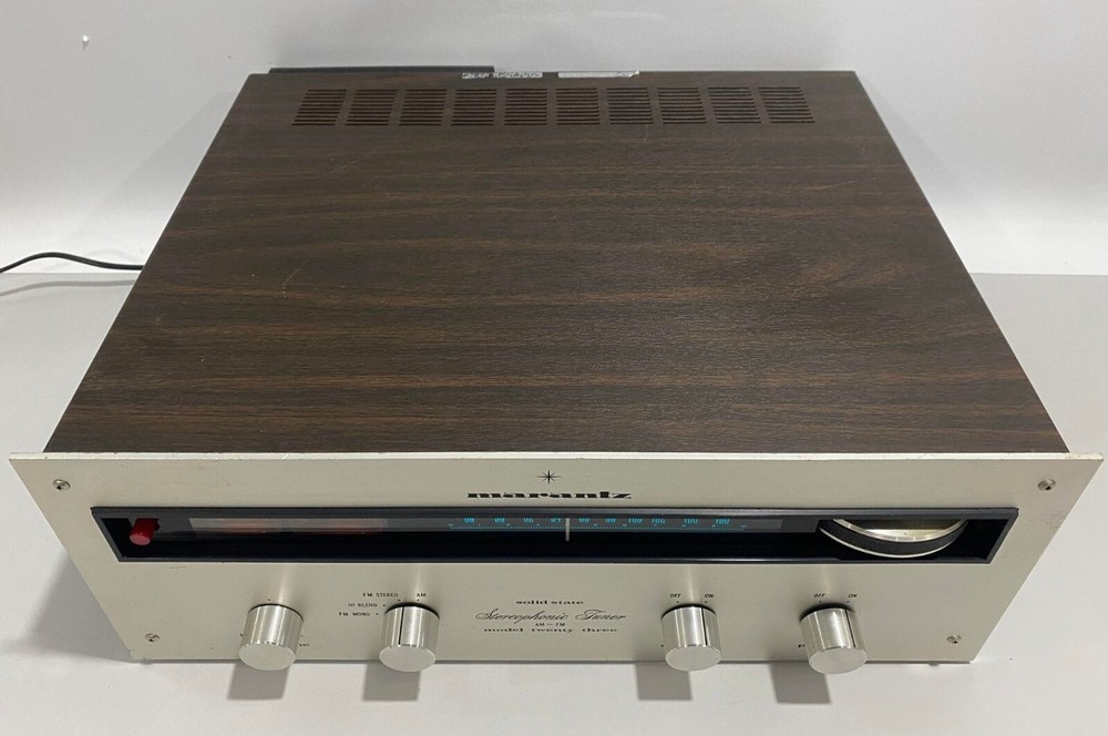 Vintage Marantz model Twenty Three Solid State AM/FM Tuner! Serviced!