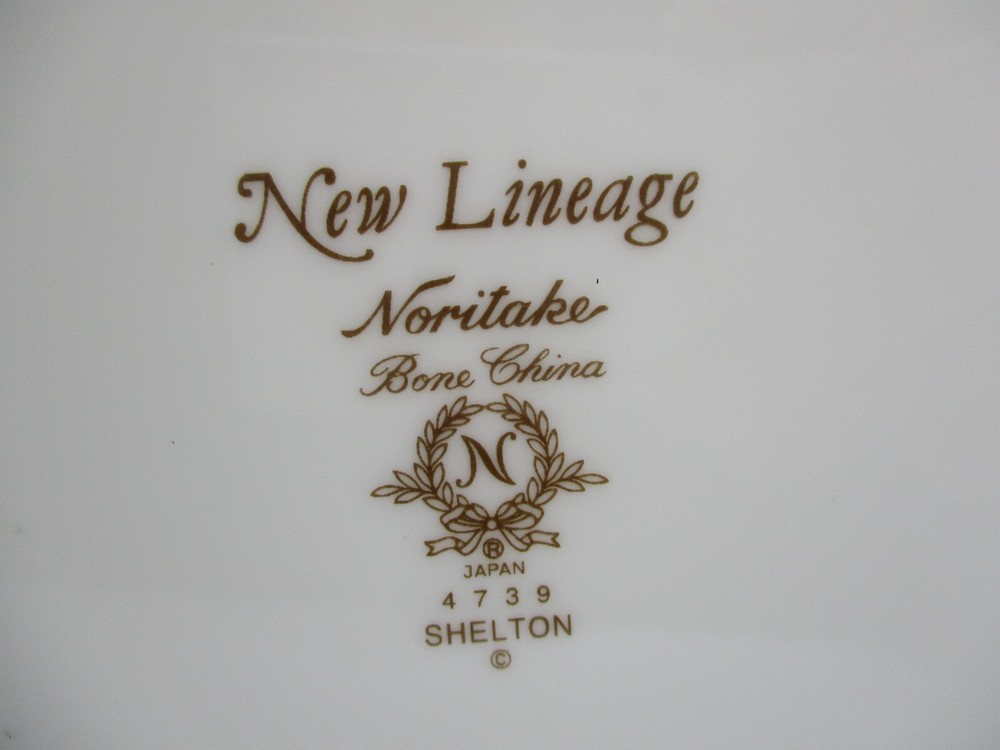 NORITAKE SHELTON DINNER PLATE - 10 5/8" 0306E