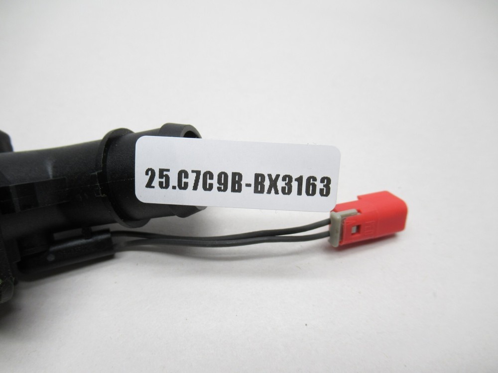 2007-2017 GM Inside Air Temperature Sensor 15129481 OEM