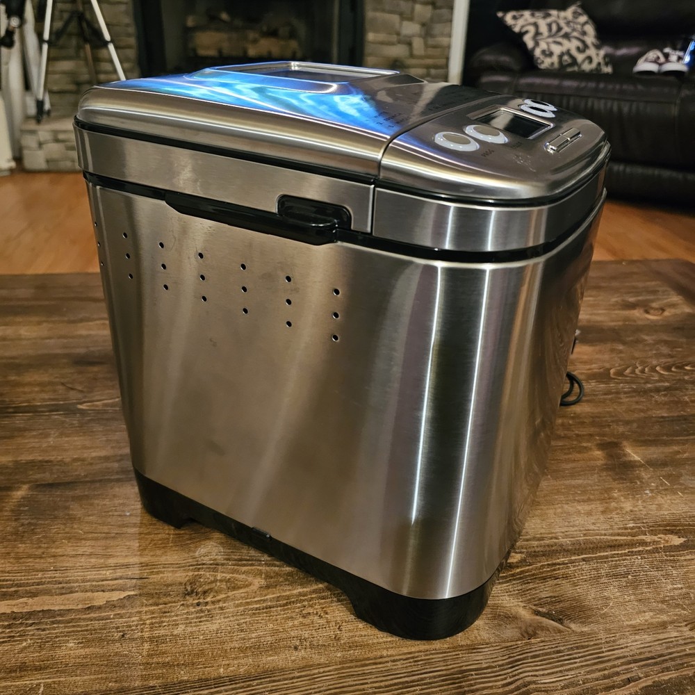 Cuisinart CBK-110 Automatic Bread Maker Stainless Steel Tested Clean Intertek