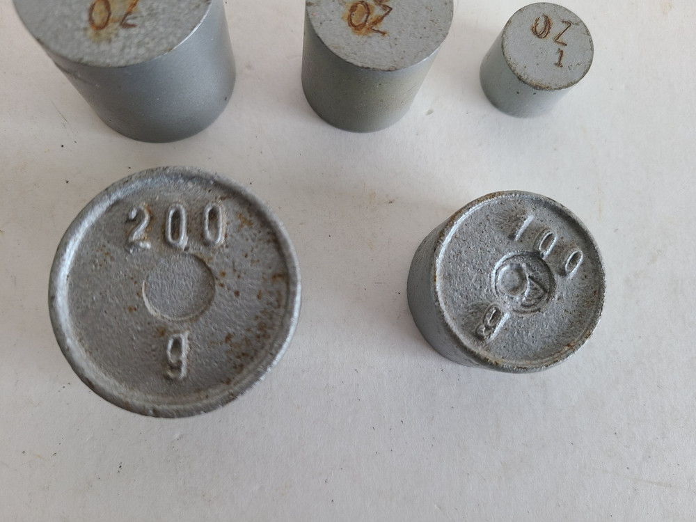 Scale weights ? Free Shipping