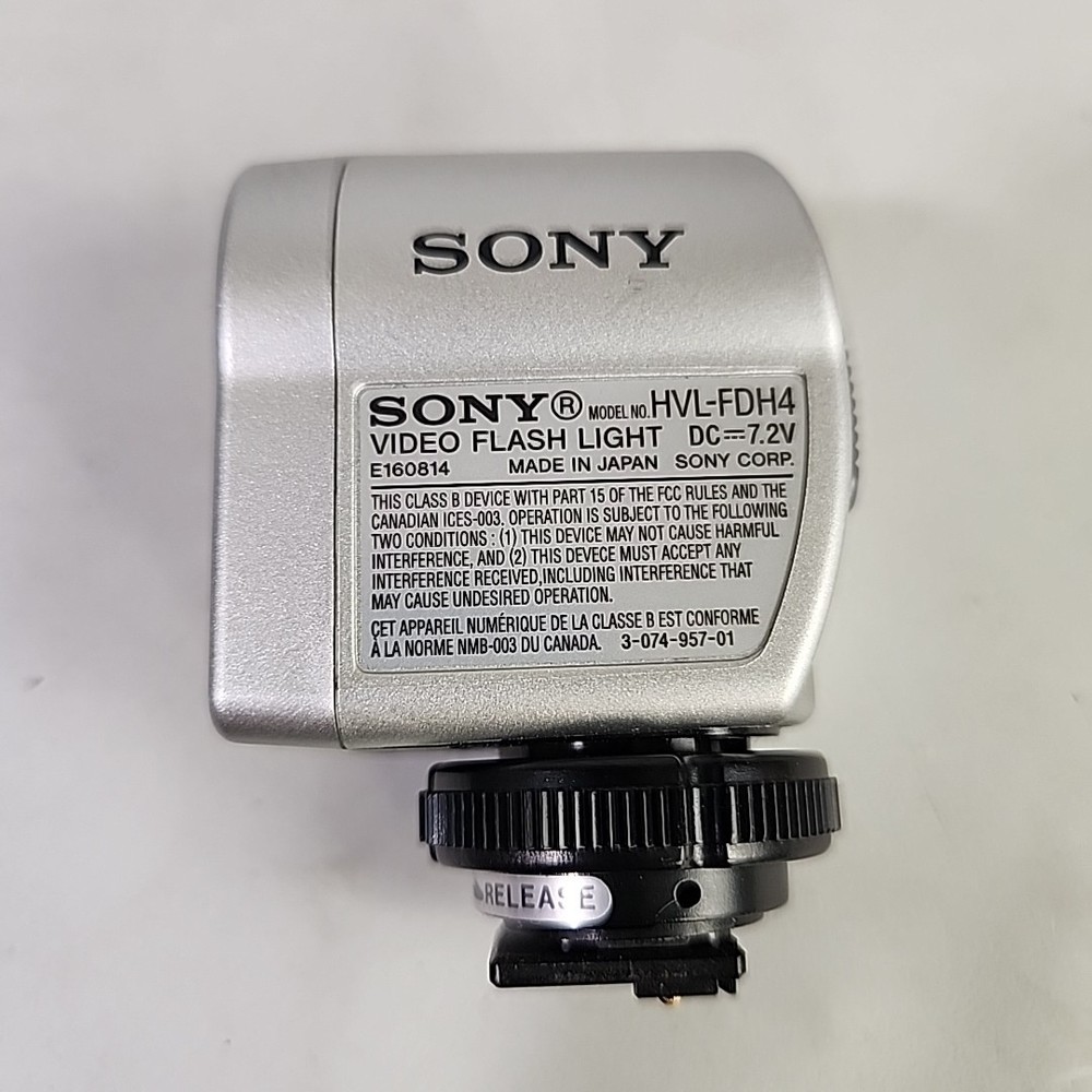 Sony HVL-FDH4 Video Flash Light for Camcorders Untested Japan Silver Attachment
