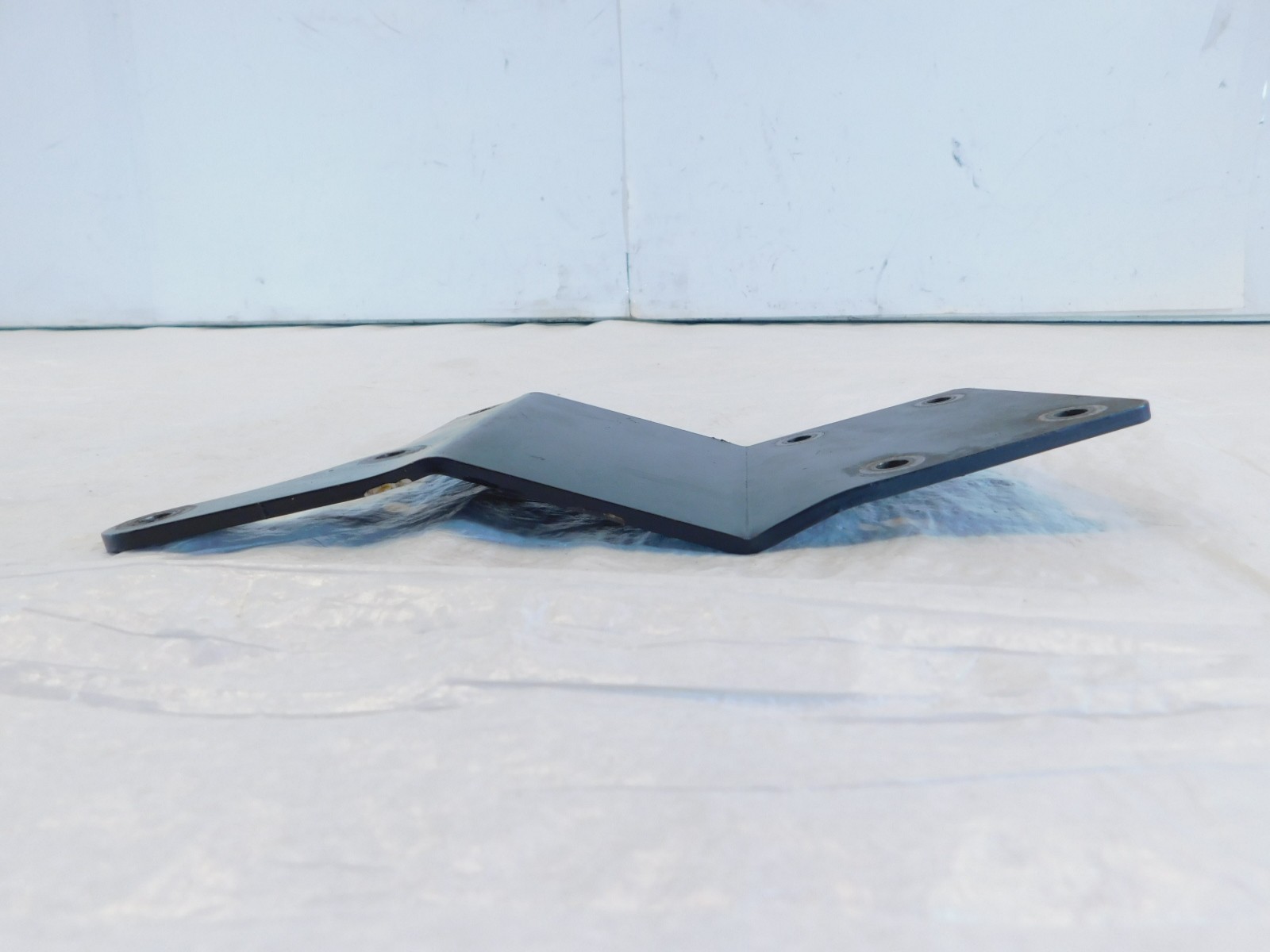 Harley Dyna Street Bob Black Vance Hines Big Shots Exhaust System Mount Bracket