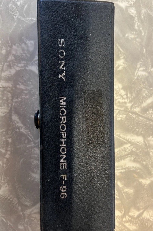 Sony F-96 Dynamic Microphone Pro Audio Microphone with Case