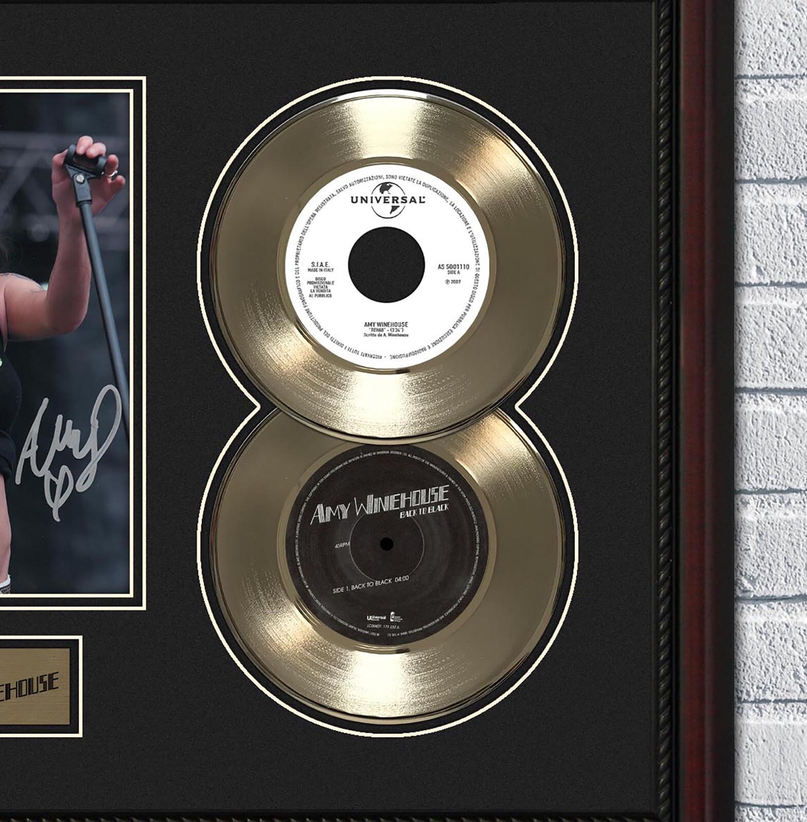 Amy Winehouse Framed Gold or Platinum 45 Record w/ Reproduction Signatures