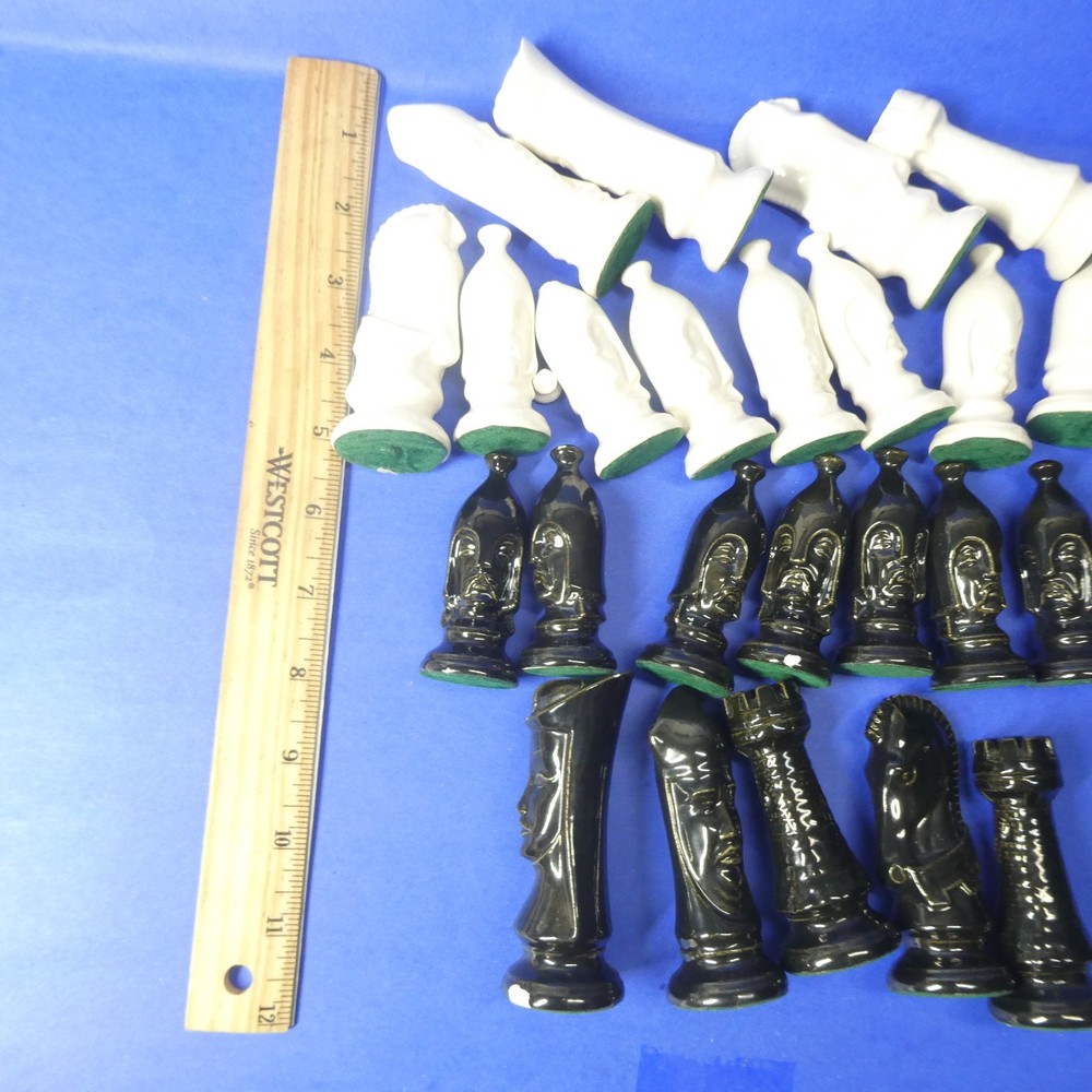 Duncan Ceramic Medieval Chess Set AS IS INCOMPLETE Replacement Pieces