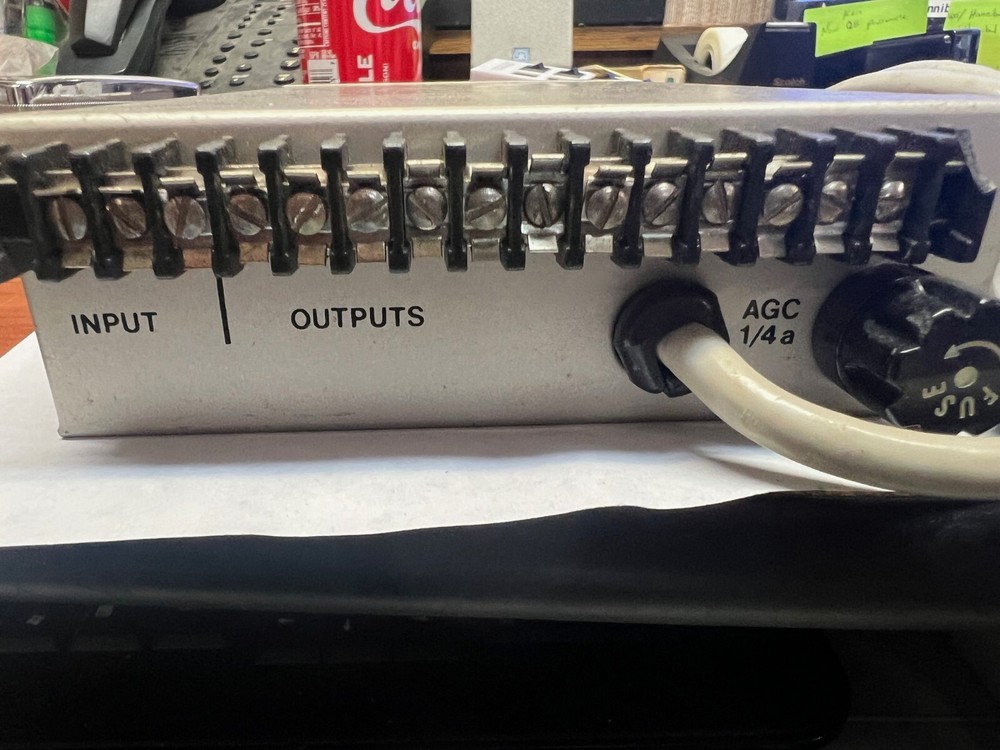 VIDEOTEK ADA-15 Audio Distribution Amplifier