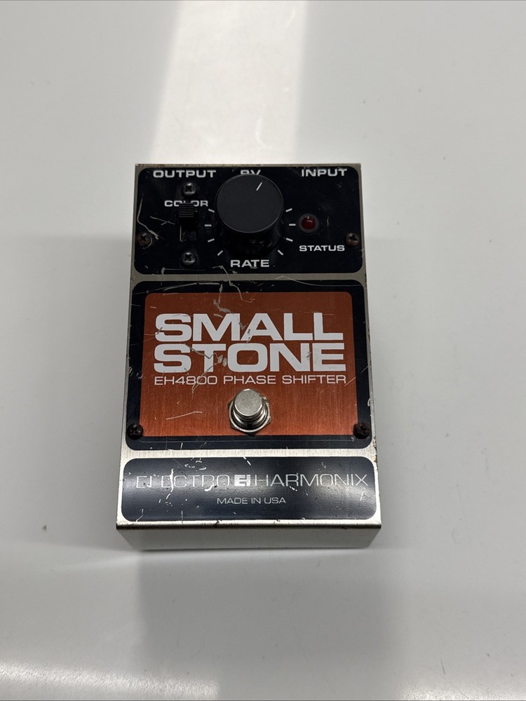 Electro-Harmonix Small Stone EH4800 Phase Shifter!