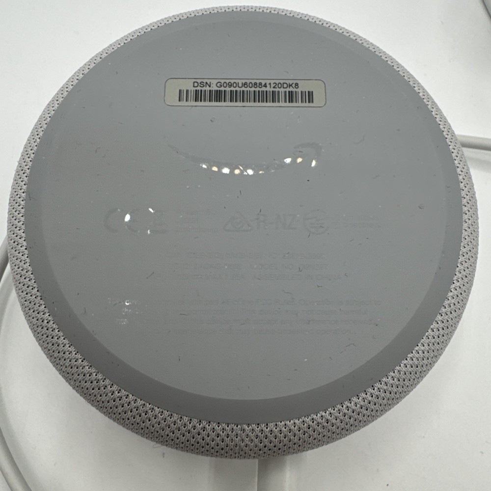 Amazon Echo Dot 3rd Gen Smart Speaker Glacier White D9N29T Tested Working