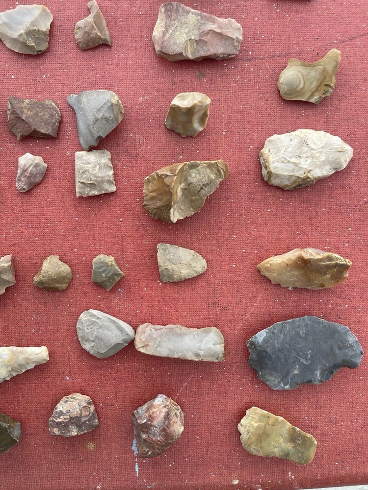 FLINT CHERT STONE ROCK