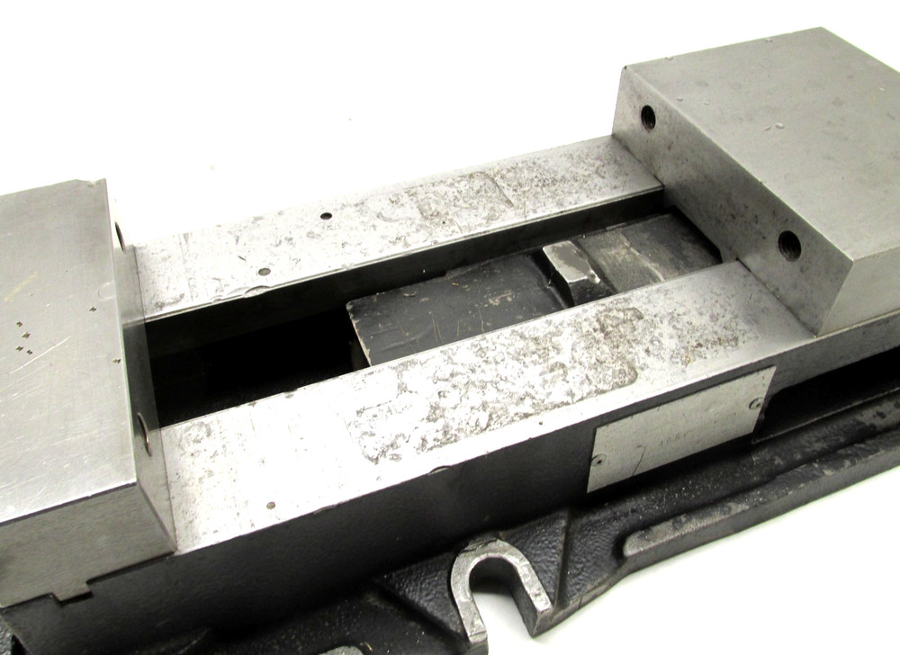 MAGNUM 6" MILLING MACHINE VISE