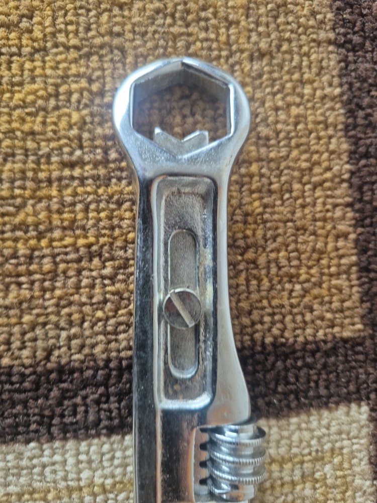 Rare Adjustable Ring Spanner Double Sided Wrench