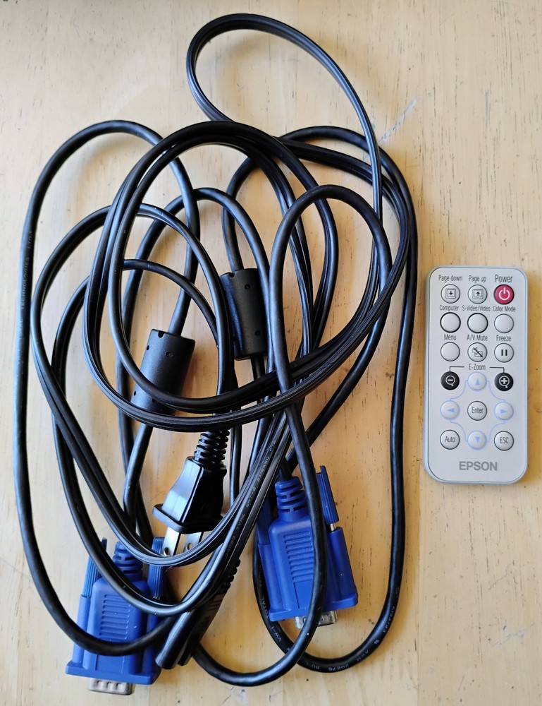 Epson multimedia projector PowerLite 720c