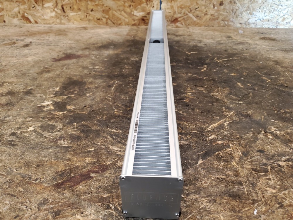 Fluence VYPR 2P Top Lights Grow Light Used