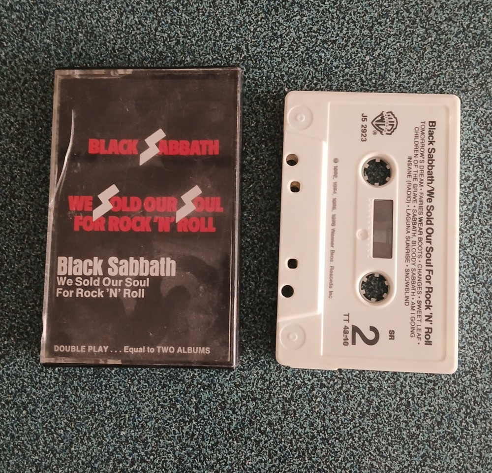 CASSETTE TAPE