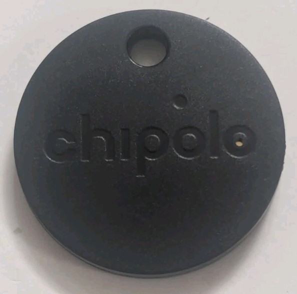 Chipolo Classic Bluetooth Key Finder, Needs Battery, Pre-Owned