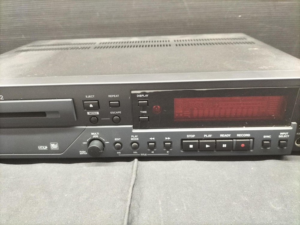 TASCAM MD-02B MiniDisc Player Deck Tested Working w/ Remote