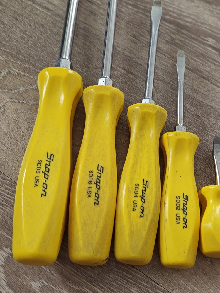 Snap On Tools USA 8pc Yellow Hard Handle Screwdriver Set Phillips Flat