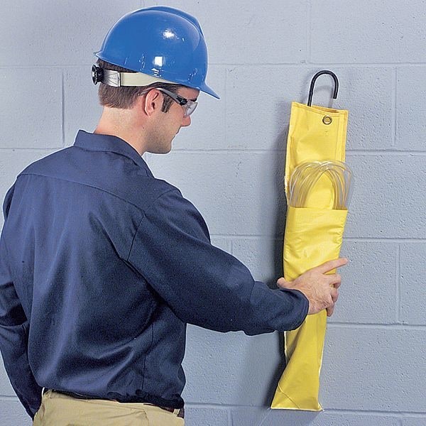 Pig Tls461-Tr Quick Deploy Leak Diverter, 4 Lb.