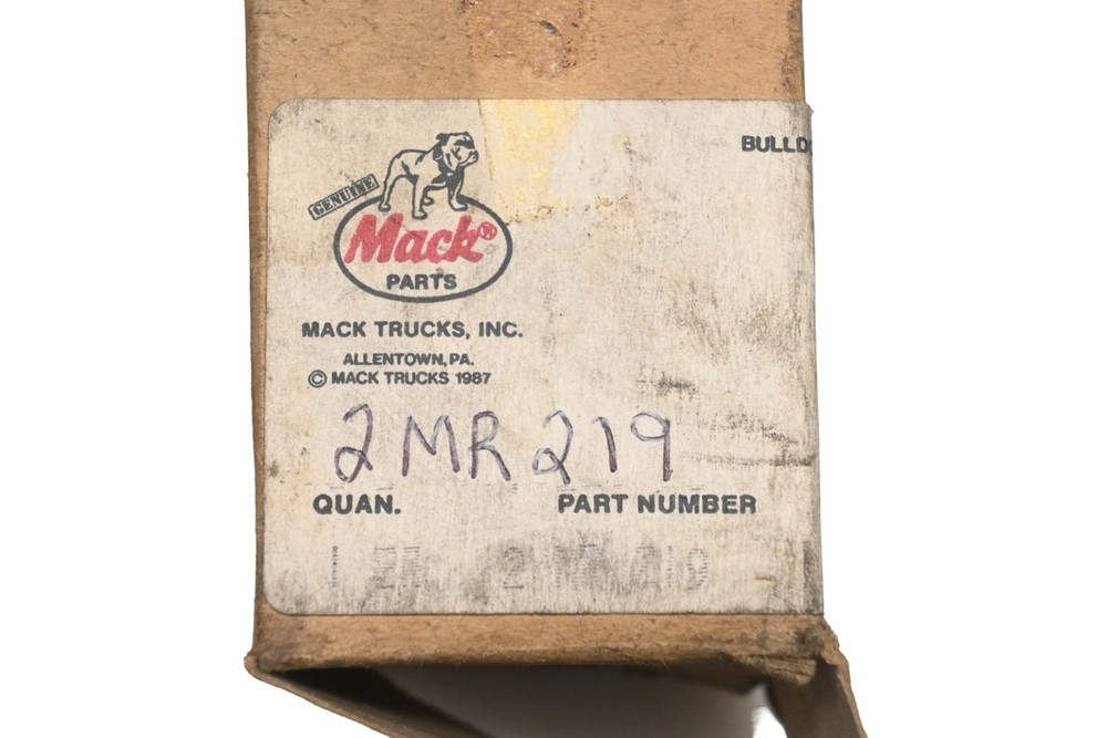 Mack 2MR219 Relay NOS