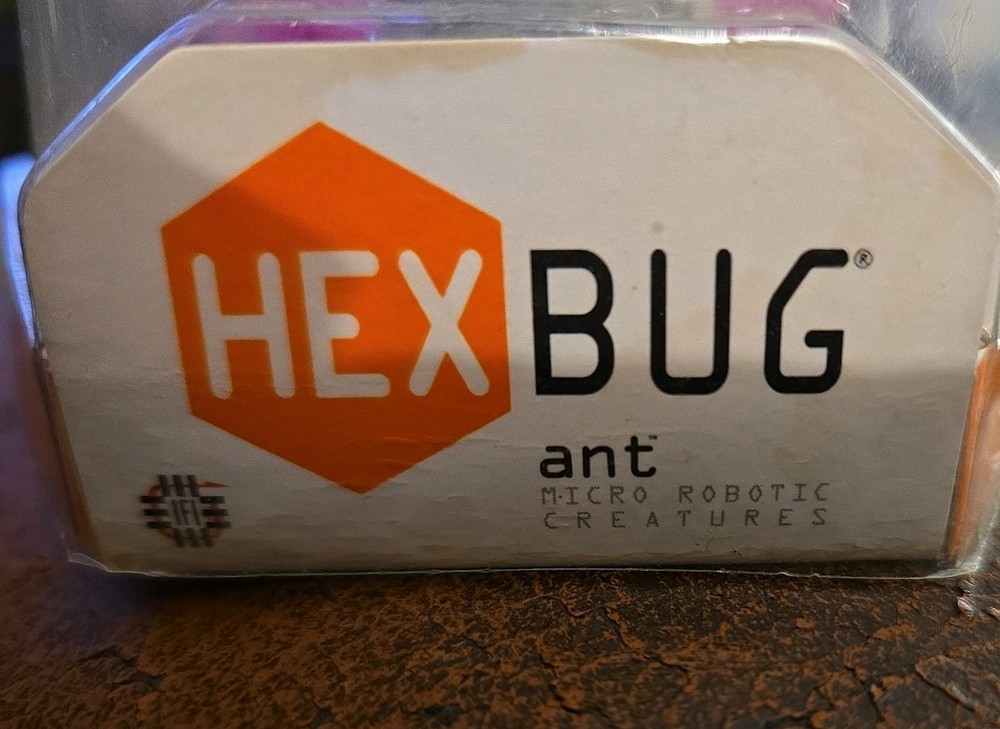 Hexbug Micro Robotic Creatures Ant Bug - Purple - New