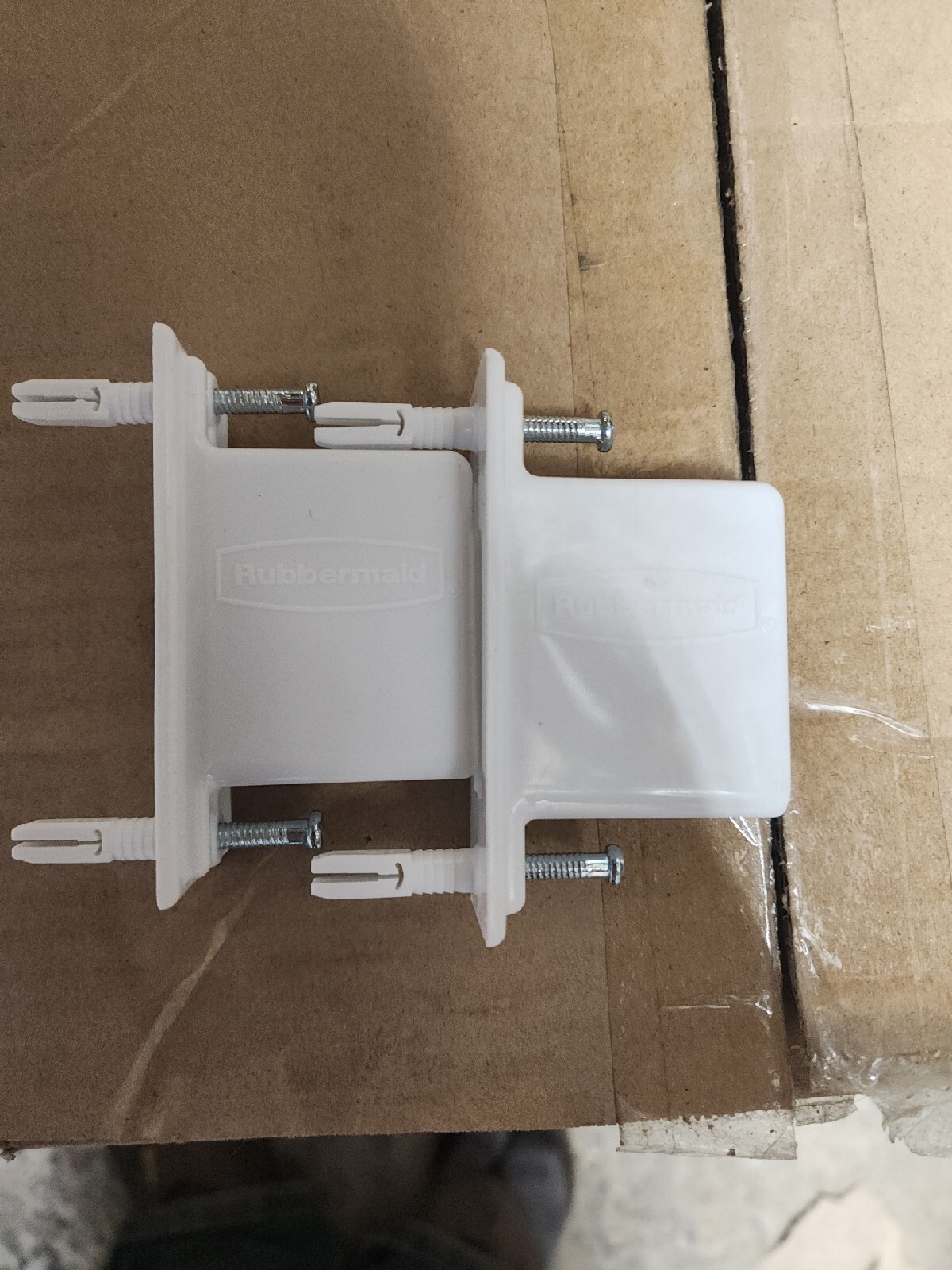 2-Pack Rubbermaid  Wall End Shelving Rack Bracket Closet Organizer