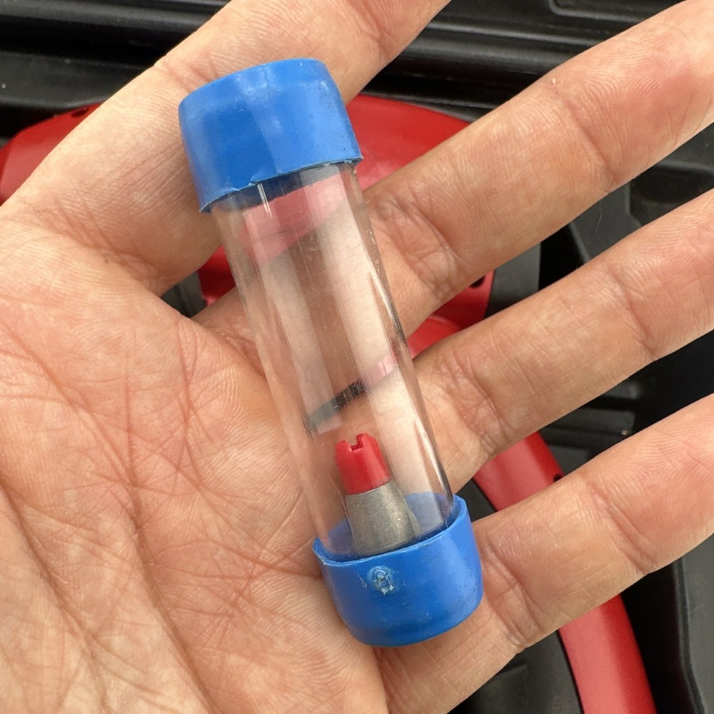 Snap-On Electronic Leak Detector ACT730 with Case