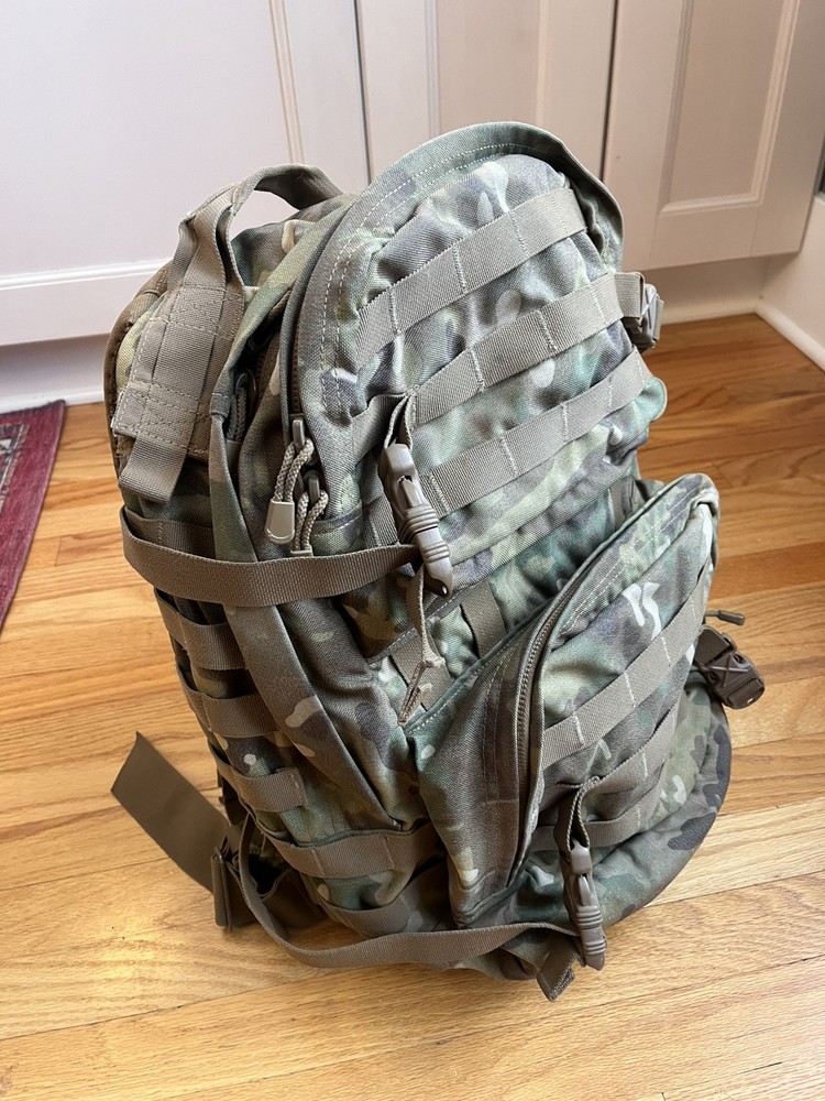 Spec Ops T.H.E. Pack w/Dual Compression Straps, Multicam OCP Excellent Condition
