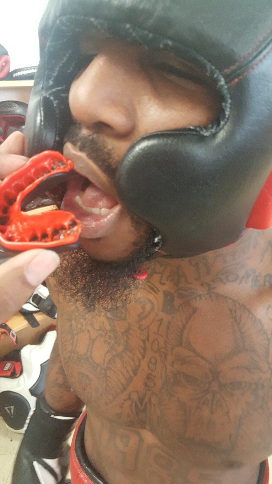 Oral Mart Boxing Martial Arts MMA Flag Football Mouth Guard (Black/Red)